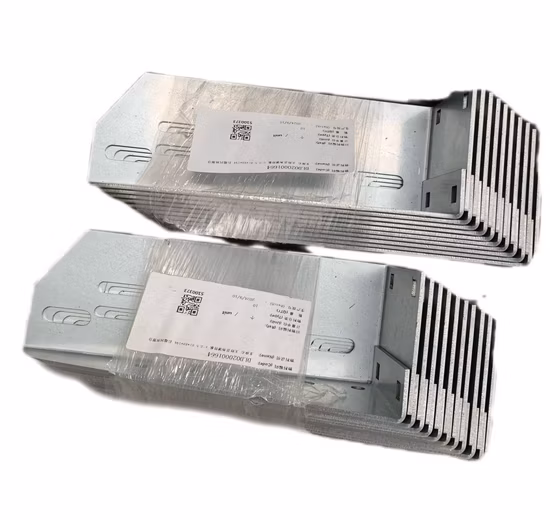 Peça de fundição sob pressão de alumínio CNC de fornecedor chinês para automóveis